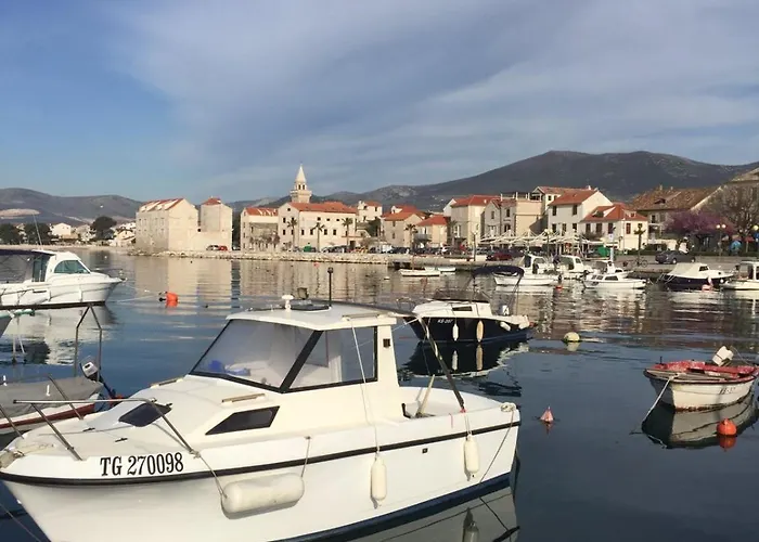 Cavala Appartement Kaštela